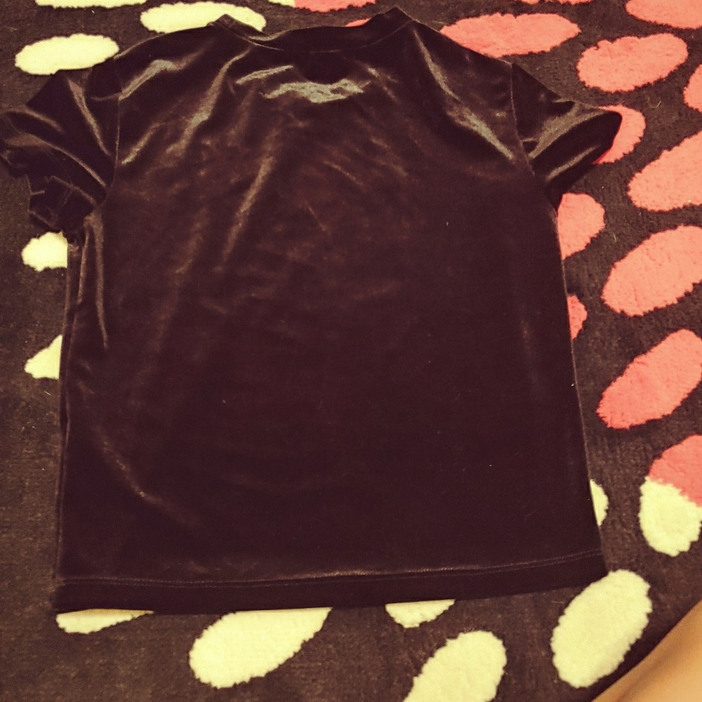 CROP TOP - Picture 2 of 2